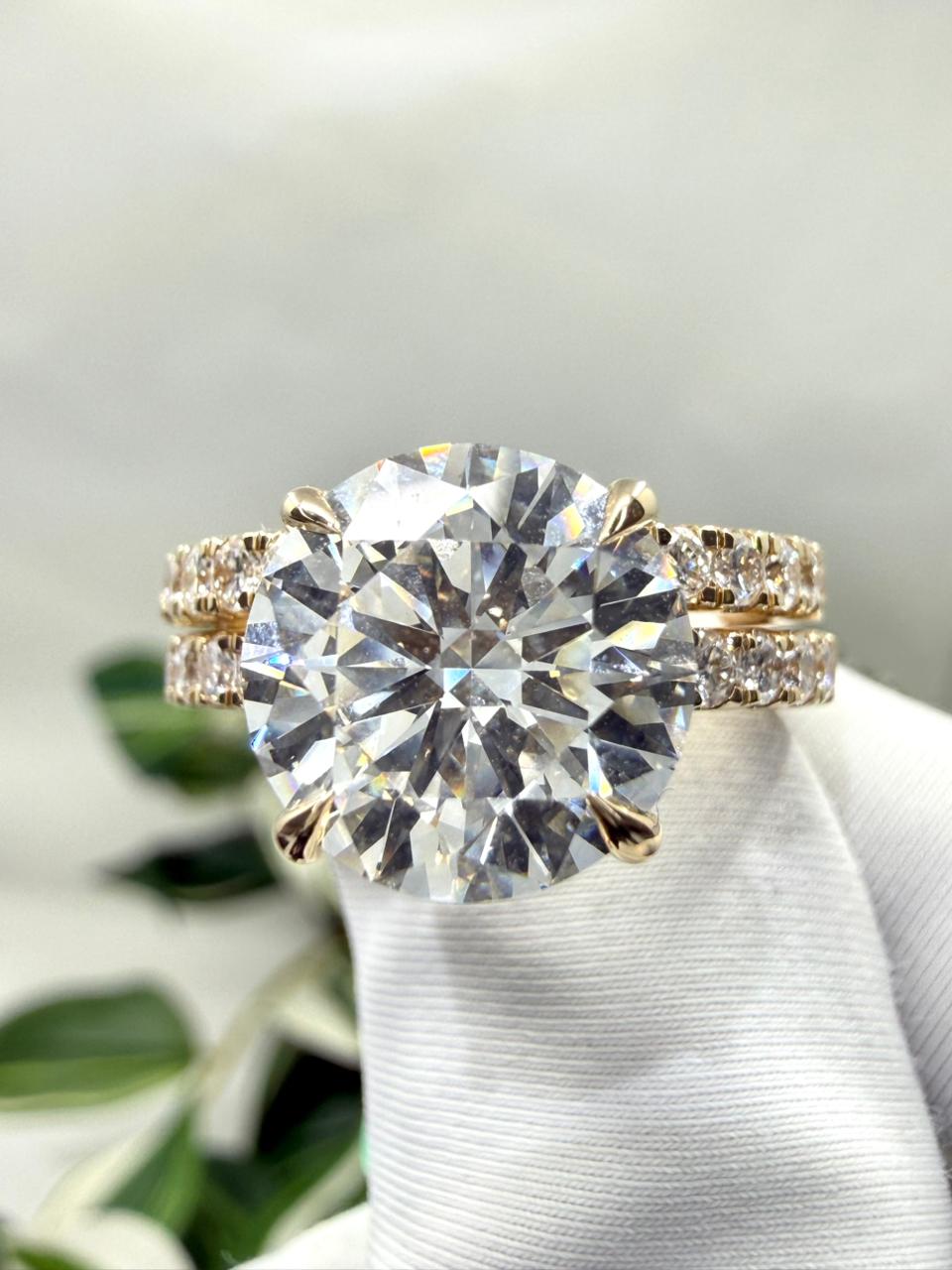 Emerald Cut Luxury Ring